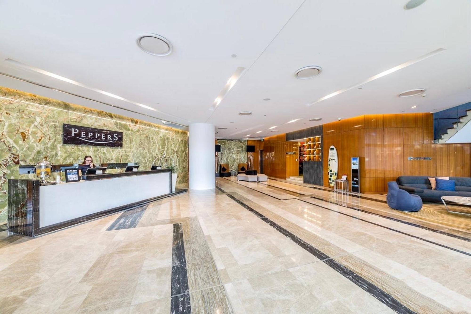 Luxury S Casino Residences Broadbeach - Holiday Paradise 골드코스트 객실 사진