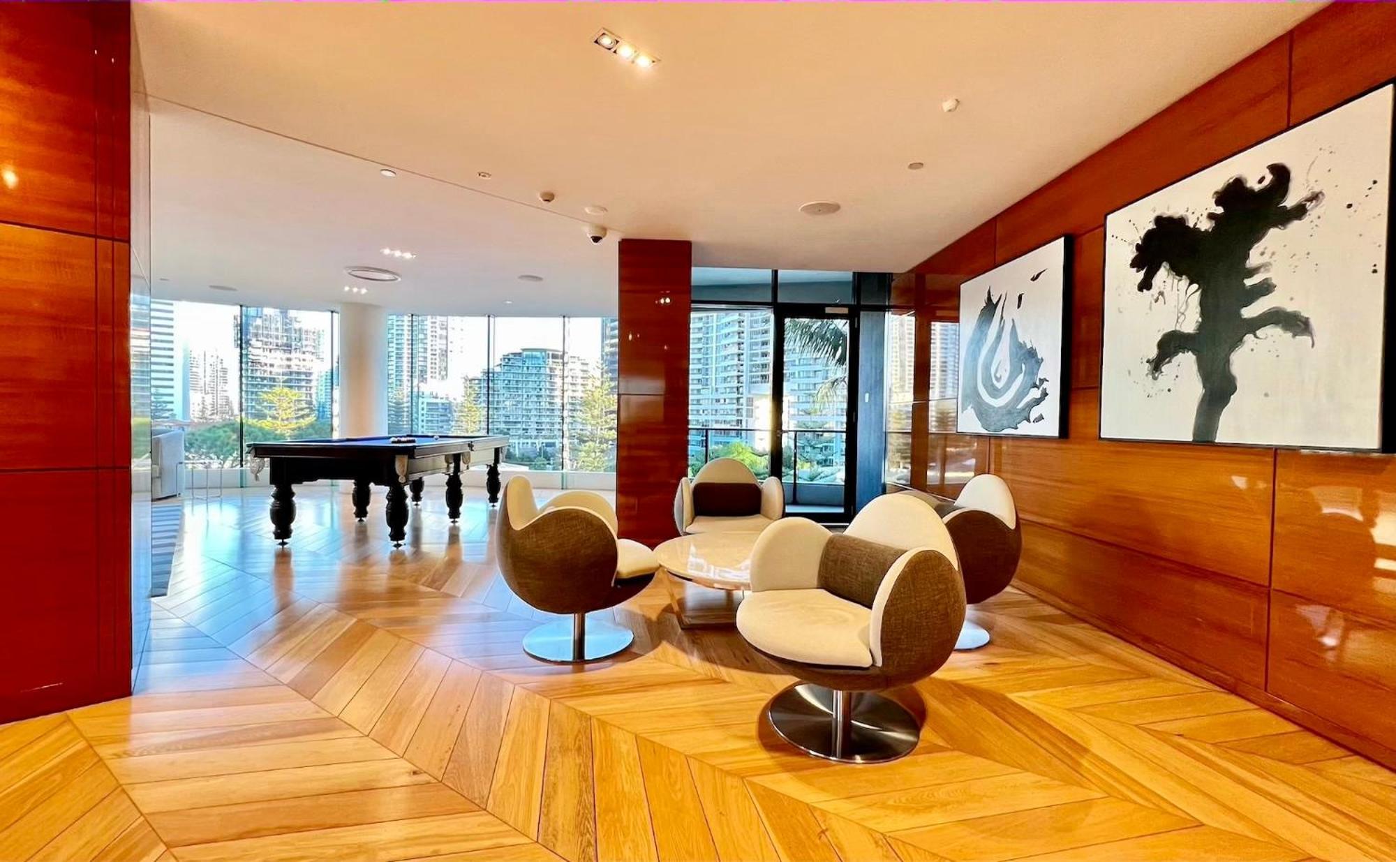 Luxury S Casino Residences Broadbeach - Holiday Paradise 골드코스트 객실 사진