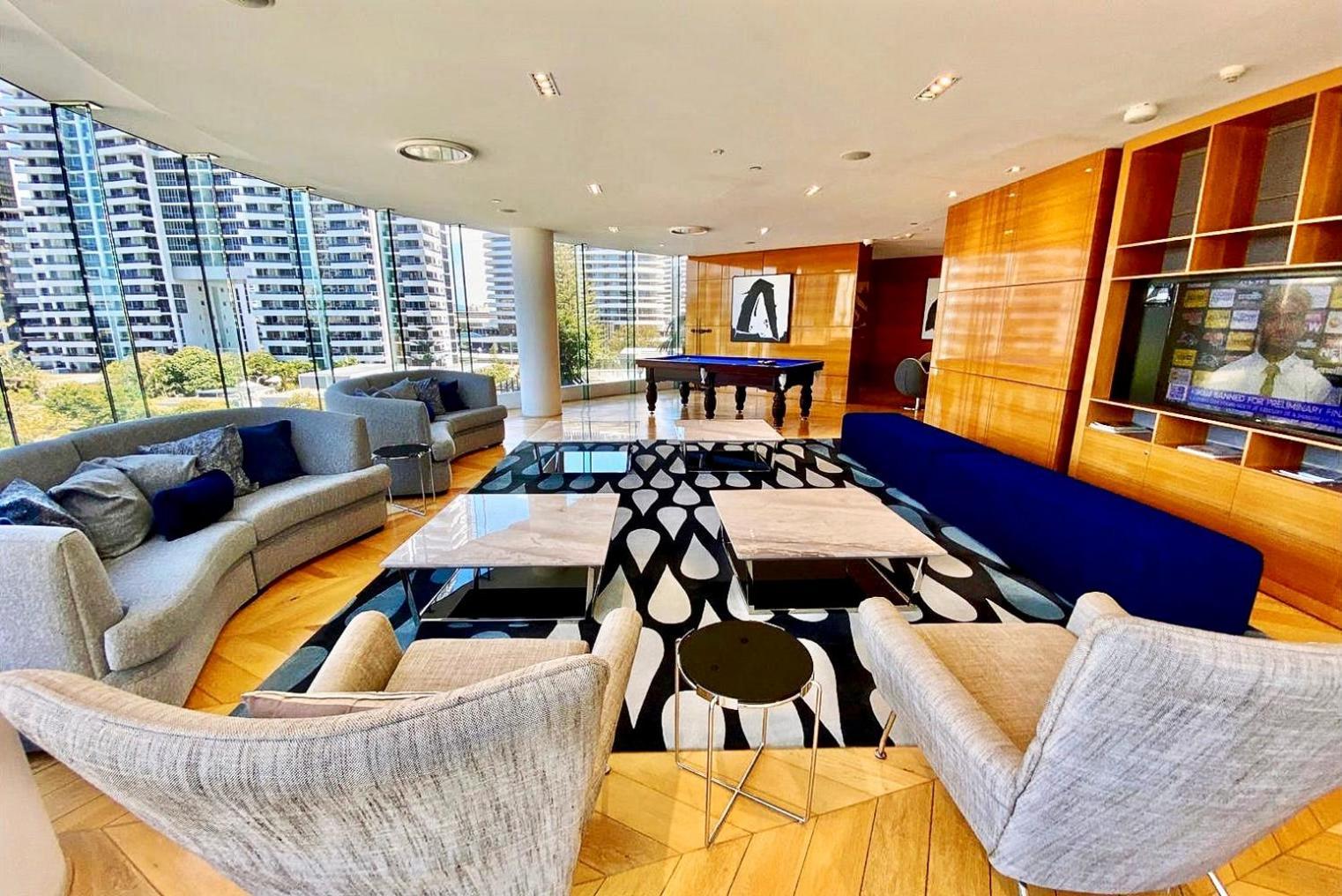 Luxury S Casino Residences Broadbeach - Holiday Paradise 골드코스트 객실 사진